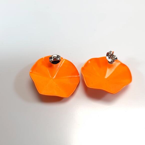 Vintage Orange Geometric Metal Earrings, Bold Sculpted Design, Statement Jewelry - Picture 5 of 10